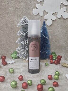 NWT Bath & Body Works Coconut Perfume Mist - Brown & White